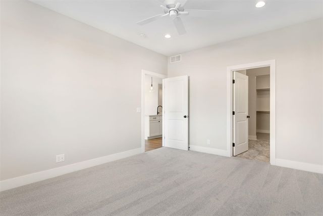 11905 Smithfield Drive, Holland, MI 49424