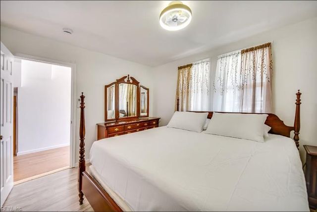 138 D View AVE, Norfolk, VA 23503