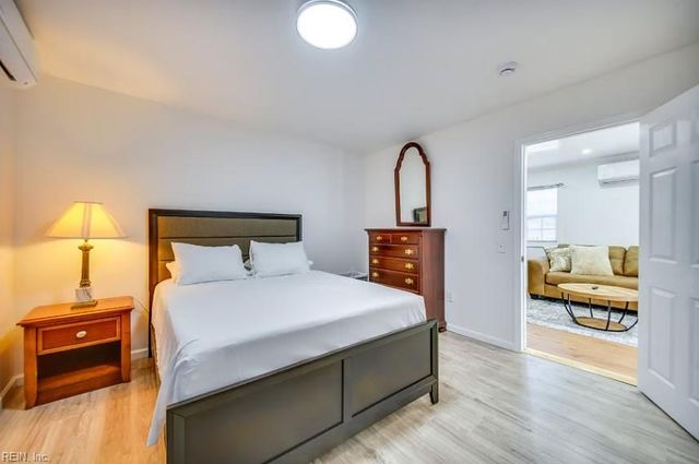 138 D View AVE, Norfolk, VA 23503