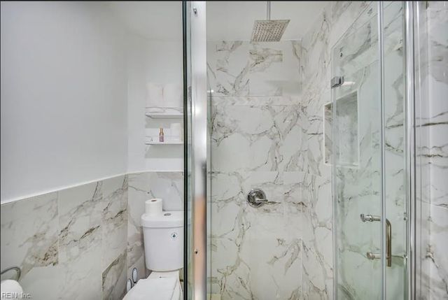 138 D View AVE, Norfolk, VA 23503