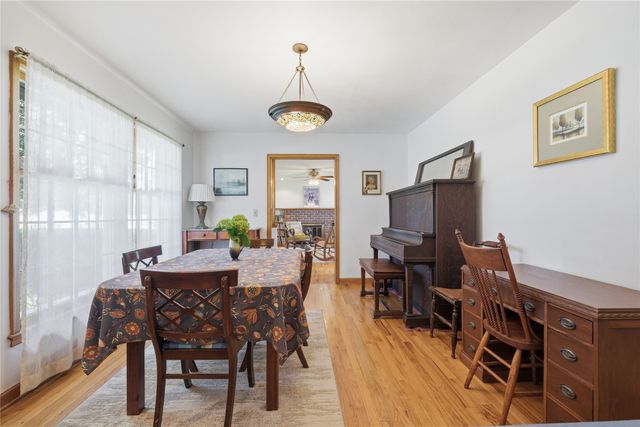 506 2nd Street SE, Altoona, IA 50009