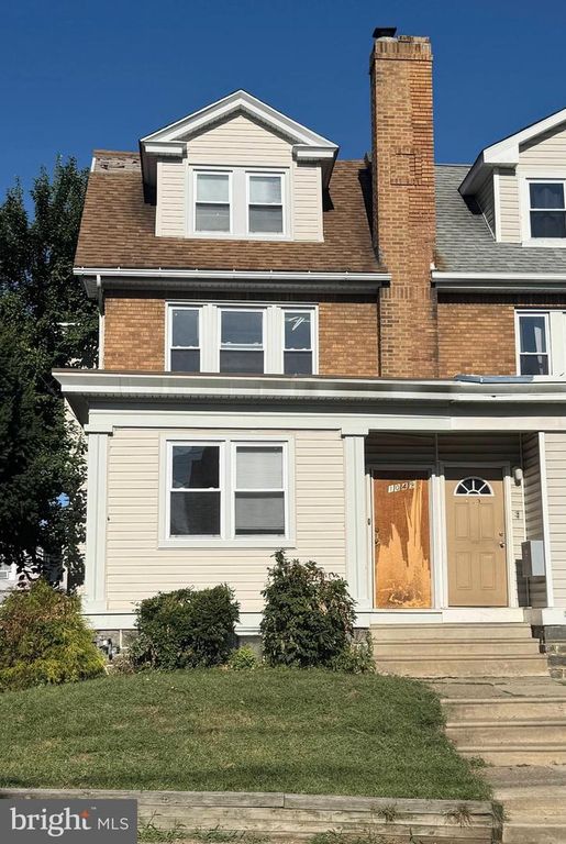 1049 YEADON AVE, Lansdowne, PA 19050