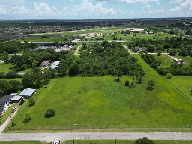 2010 Carolina Avenue, League City, TX 77573