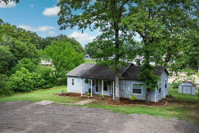 1308 Utopia Court, Tool, TX 75143