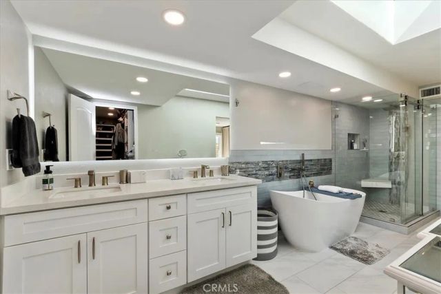 38560 Tandika Trail North, Palm Desert, CA 92211