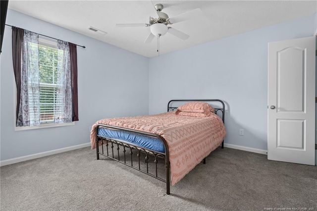 332 Dundee Circle, Raeford, NC 28376