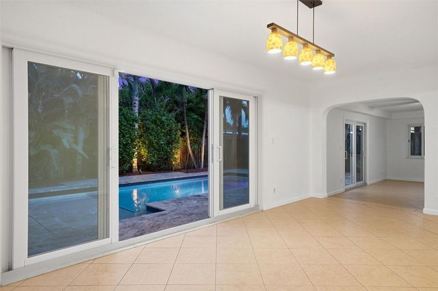 4700 NE 3rd Terrace, Oakland Park, FL 33334