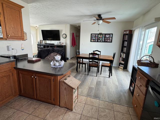 1016 Claire Lane, Middlebury, IN 46540