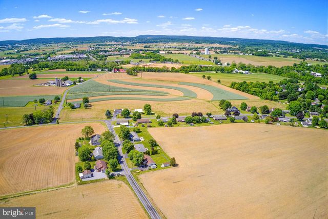 36 GLENWOOD DR, Ephrata, PA 17522