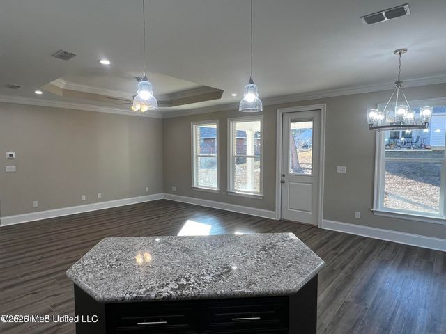 886 Maili Place, Diamondhead, MS 39525