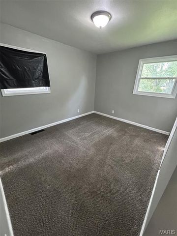 121 Saint Dorothy Drive, Cahokia, IL 62206