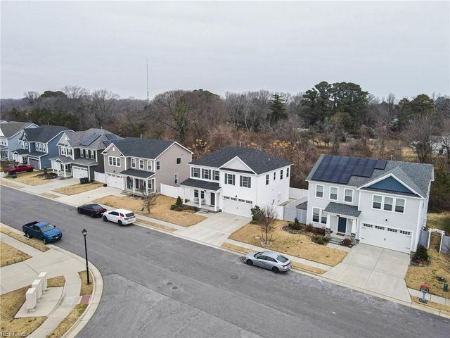 27 E Berkley DR, Hampton, VA 23663