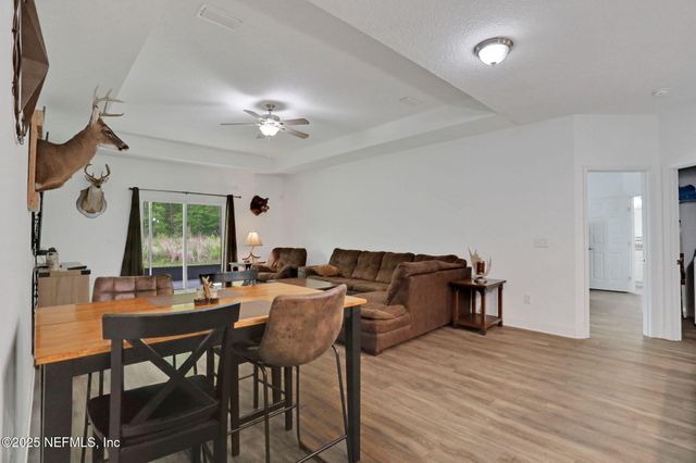 56041 GRIFFIN Road, Callahan, FL 32011
