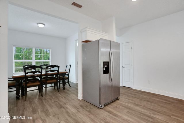 56041 GRIFFIN Road, Callahan, FL 32011