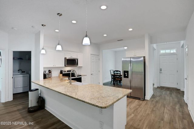 56041 GRIFFIN Road, Callahan, FL 32011