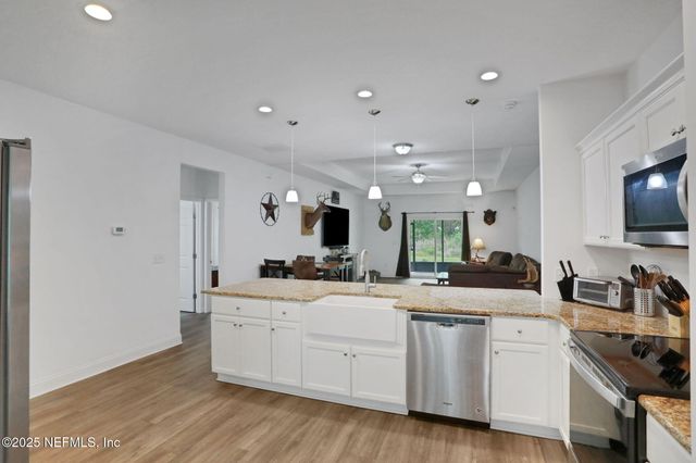 56041 GRIFFIN Road, Callahan, FL 32011