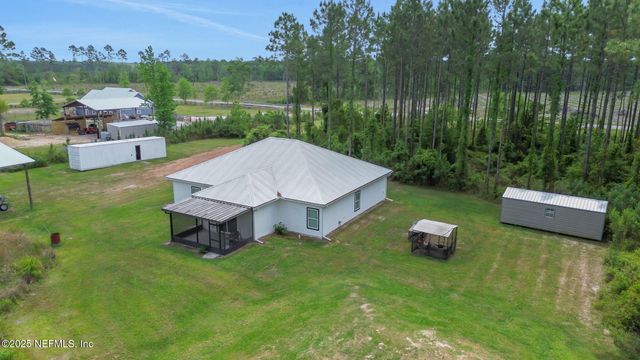 56041 GRIFFIN Road, Callahan, FL 32011