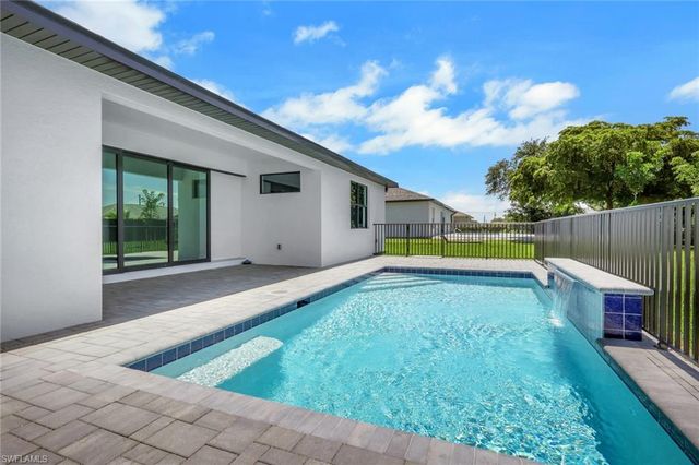 1408 NW 2nd ST, Cape Coral, FL 33993