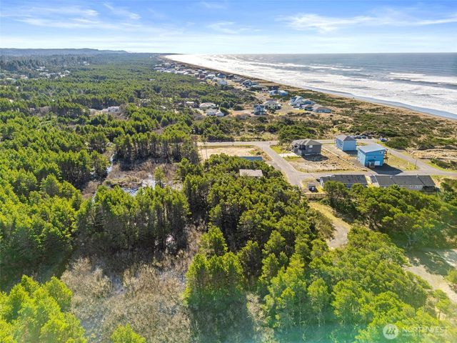 5 Gold Street, Westport, WA 98595