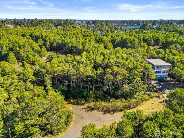 5 Gold Street, Westport, WA 98595