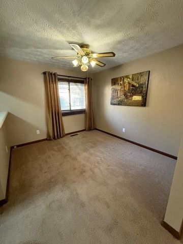 201 Fairway Oaks, Waleska, GA 30183