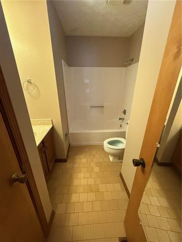 201 Fairway Oaks, Waleska, GA 30183