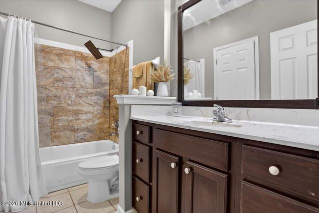 1461 Dogwood Hollow Drive, Nesbit, MS 38651