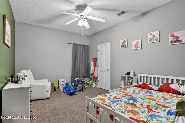 1461 Dogwood Hollow Drive, Nesbit, MS 38651