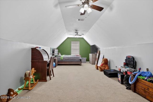 1461 Dogwood Hollow Drive, Nesbit, MS 38651