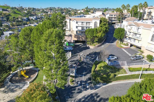 4755 Templeton Street 2210, Los Angeles, CA 90032