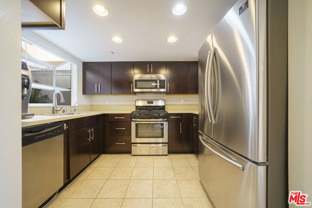 4755 Templeton Street 2210, Los Angeles, CA 90032