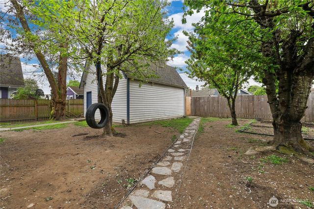115 F Street SE, Auburn, WA 98002