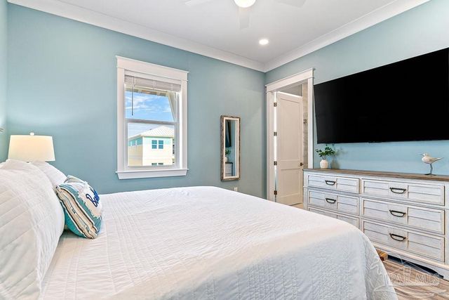 7396 Grand Navarre Blvd, Navarre Beach, FL 32566