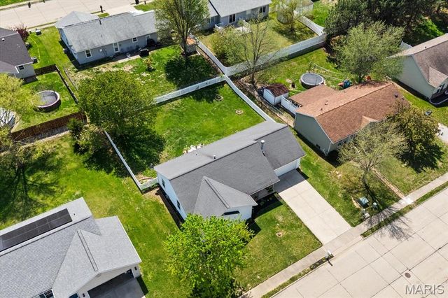 120 E Hunters Ridge, Valmeyer, IL 62295