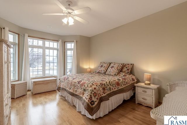 2142 Arlington Lane, North Mankato, MN 56003