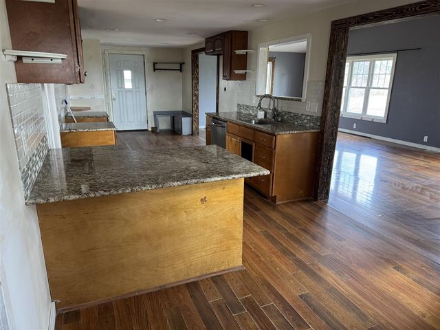 13512 S 42nd Street, Vicksburg, MI 49097