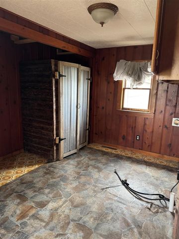 13512 S 42nd Street, Vicksburg, MI 49097