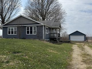 13512 S 42nd Street, Vicksburg, MI 49097