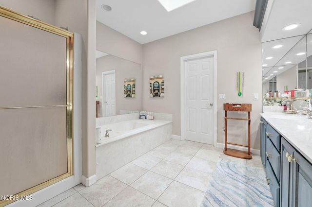 7418 Blue Spruce Court, Toledo, OH 43615
