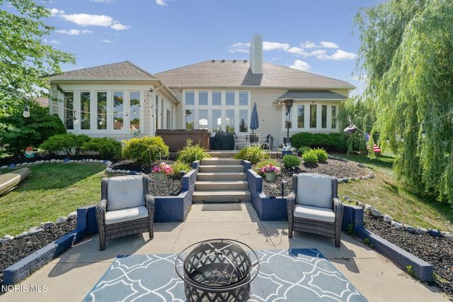7418 Blue Spruce Court, Toledo, OH 43615