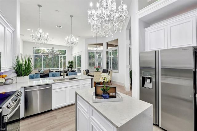 8910 Paseo De Valencia ST, Fort Myers, FL 33908
