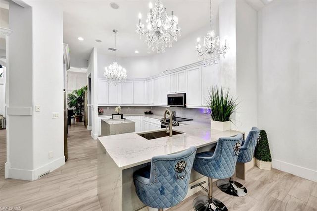 8910 Paseo De Valencia ST, Fort Myers, FL 33908