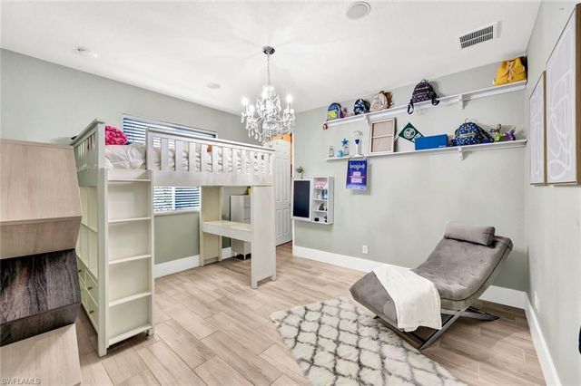 8910 Paseo De Valencia ST, Fort Myers, FL 33908