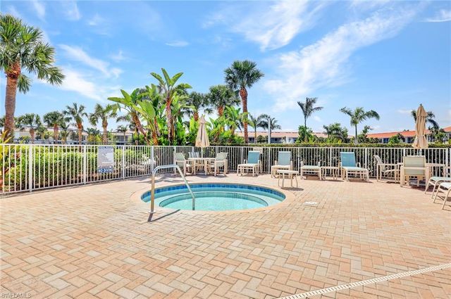 8910 Paseo De Valencia ST, Fort Myers, FL 33908