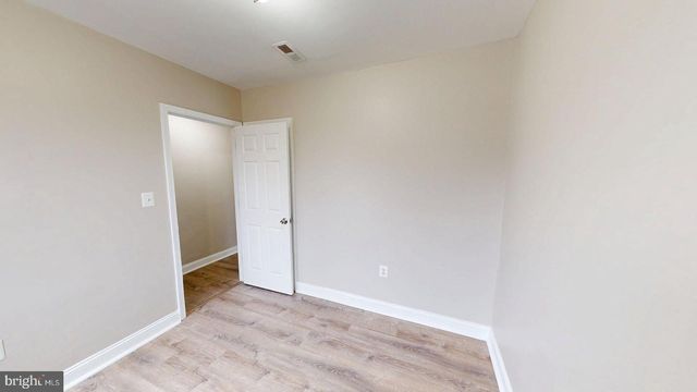 1211 18TH PL NE, Washington, DC 20002