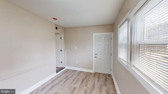 1211 18TH PL NE, Washington, DC 20002