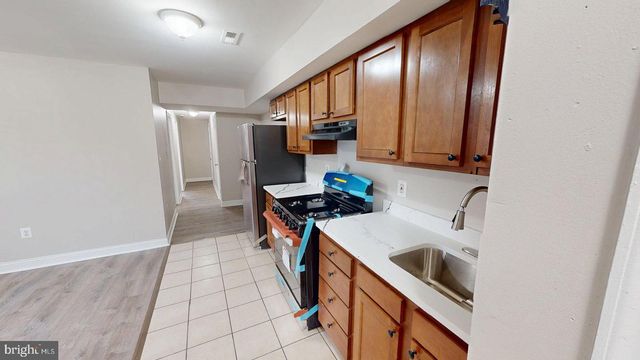 1211 18TH PL NE, Washington, DC 20002