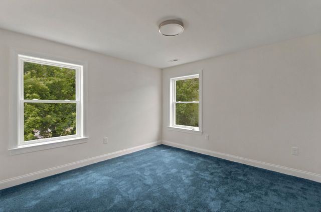 106 LOCK Street, Nashua, NH 03064