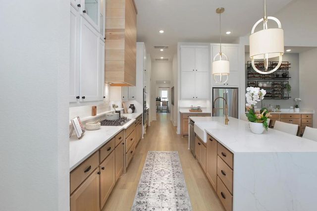 103 Shoveler Duck Way, Magnolia, TX 77354