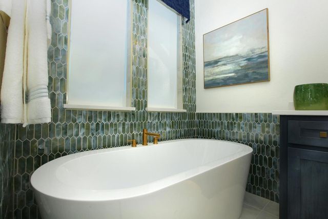 103 Shoveler Duck Way, Magnolia, TX 77354